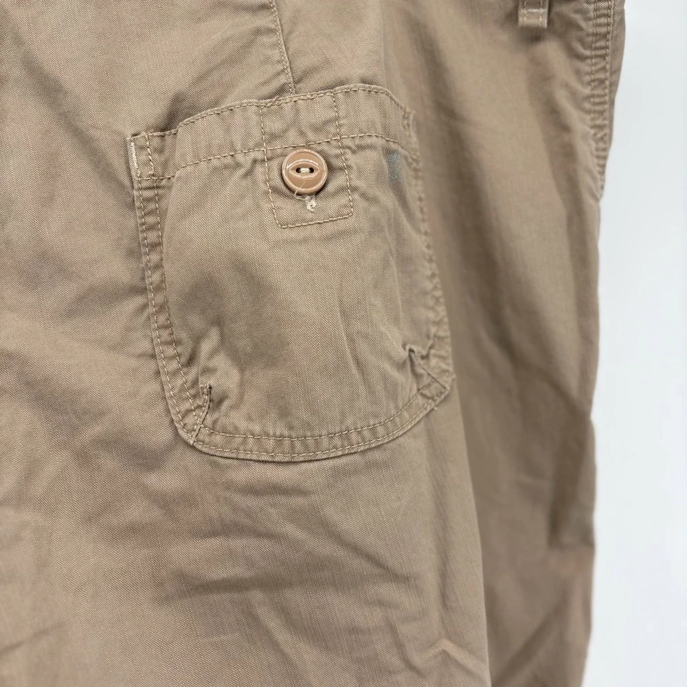 Levi Tab Women's Cargo Shorts Beige‎ Size 20 Large Buttons